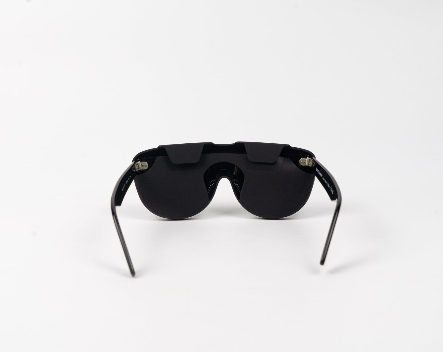 Funda de gafas de silicona negra de The Lups Case